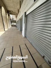  2 معارض تجارية للإيجار