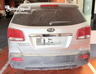  3 كيا سورينتو - دفع رباعي