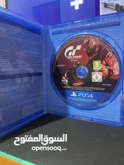  3 سيديات بلايستيشنthe crew 2 و Gran turismo الاثنين يدعمو اللغه العربيه فوقهم لعبه just cause 3 و