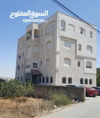  1 مشروع استثماري في منطقه البيره  بيناء مشترك  مع صاحب الارض  والمقاولات