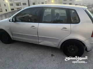  4 بولو 2004 للبيع موجودة في نابلس لون فضي