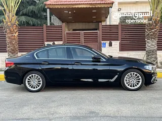  15 BMW 530e Fully loaded 7 Jayed  Bought from dealership    Abu Khader Automotive  60,000km only