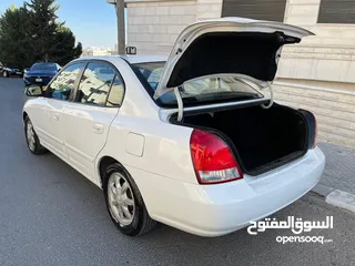  19 هيونداي افانتي 2002 للبيع