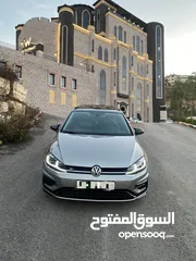  1 فولكسفاجن جولف - محرك بنزين اتوماتيك  Vw golf R.line 1.4Tsi