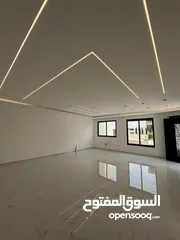 1 تشطيب فندقي في اجمل مناطق ضاحية النخيل سكن فلل