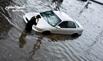  3 هل أنت عالق بسيارة غمرتها الفيضانات؟ نحن نوفر لك كل ما تحتاجه! Stuck with a Flooded Car?