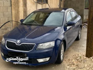  1 سيارة برايفت بحالة ممتازة ترخيص 5 شهور كوشوك شبه جديد