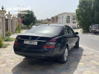  4 Mercedes Benz S-Class 2009