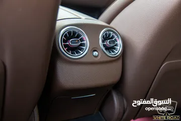  17 Mercedes E350e Plug in hybrid Amg kit Night Package 2018   السيارة وارد الشركة و قطعت مسافة 50,000