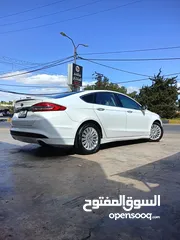  2 فورد فيوجن تيتانيوم 2018 Ford Fusion Titanium white  اعلى مواصفات نظيفه جدا استخدام شخصي ماشيه 96000