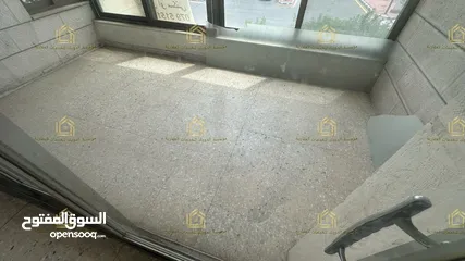 4 شقة فارغة - عبدون - 3نوم - 200م