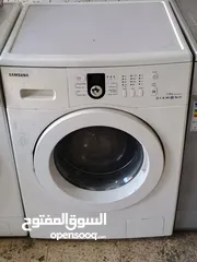  4 غساله سامسونج 7كيلو. لون ابيض مش مصلحه نضيفة مشالله عنها استعماال طلبات جامعه