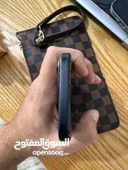  3 ايفون 15 شبه جديد