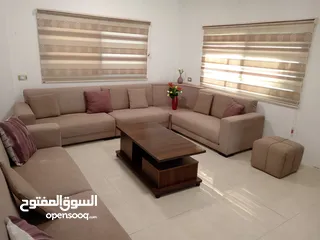  6 كورنر عائلي بحاله ممتازه