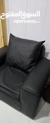  10 طقم كنب جلد اسود 2 مقعد مفرد و 1 مقعد مزدوج