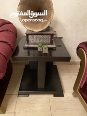  8 اثات  بحاله ممتاز للبيع وقابل للتفاوض