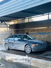  5 BMW M3 318i
