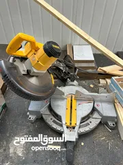  3 معدات نجارة سكيل ديوولت امريكي اصلي ورابوخ ديلتا امريكي اصلي كهرباء 110 ومعهم محول من 220-110