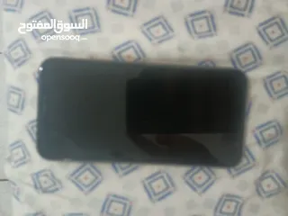  1 Xs Iphone متواجد في سوسة