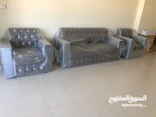  25 طقم أريكة جديد متوفر مجموعة مريحة جديدة.new sofa set i have..NEW SOFA SET
