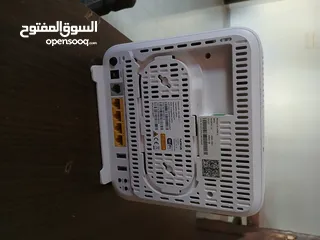  8 راوترات و مقوي اشارات للبيع