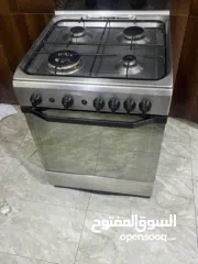  1 للبيع فرن مقاس 60/60في حاله ممتازه