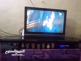  9 شاشه شارب 32 بوصه بحاله ممتازه وعلى الفحص