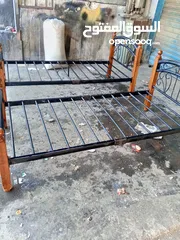  5 تخت حديد عدد 2 للبيع