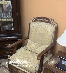  1 طقم كنب مستعمل بسعر مميز