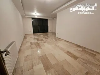  9 شقة فارغة للايجار -3نوم - شارع مكه - (2119)