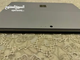  3 Microsoft Surface Pro (5th Gen)