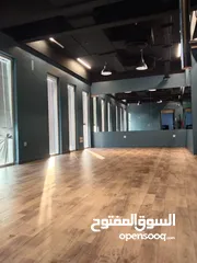  11 6Me18-Fabulous offices for rent in Qurm near Al Shati Street.