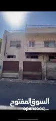  6 فرصة إستثمارية عمارة تجاري طابقين للبيع - جبل الحسين بالقرب من موقع جبل القلعة الأثري