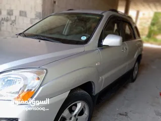  4 كيا سبورتاج موديل 2009 للبيع