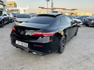  27 مرسيدس E200 AMG كوبيه اسود 2023 كت و بانوراما وارد المانيا بحالة الزيرو