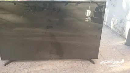  1 شاشه سامسونج مكسوره قطع للبيع