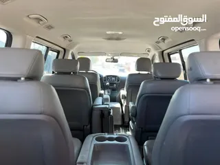  6 باصات 10 مقاعد للايجار مع السائق. باصات حديثه   لجميع انحاء المملكة عجلون والسلط وجرش البتراء