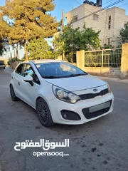 1 كيا ريو 2012 للبيع