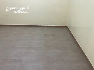  10 بيت للايجار