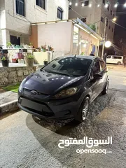  6 فورد فييستا