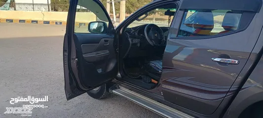  3 بك اب ميتسوبيشي L200 ولا غلطه استعمال اسبوع بالسنه ، مالك السياره يعمل خارج البلاد ياتي كل سنه فقط