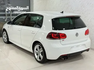  2 جولف ار لاين فحص في الكرتاين مش ناقصه برغي سياره