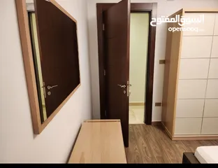  1 شقه دبل سوبر ديلوكس في دير غبار في حاله فوق الممتازه مؤثثه  جزئي غير مستخدمه الا لفتره قصيره للبيع