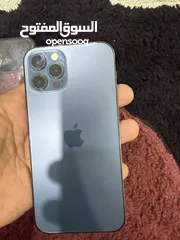  4 15 بروماكس  و ايفون 12برو