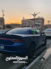  4 جارجر SXT موديل 2022 بلاك توب