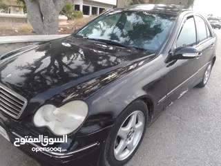  4 مرشيدس كاكوية 2003 للبيع