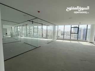  2 مكتب طابق رابع مشطب داخل مجمع مكوّن من 4 طوابق فقط – مساحة 140م2-دير غبار