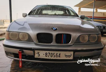  1 فنس واحد Bmw525 نضيفا