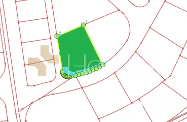  1 ارض للبيع في مرج الحمام تصلح لبناء اسكانات بمساحة 1246م