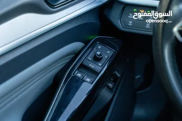  15 ID4 Pro piano black 2021